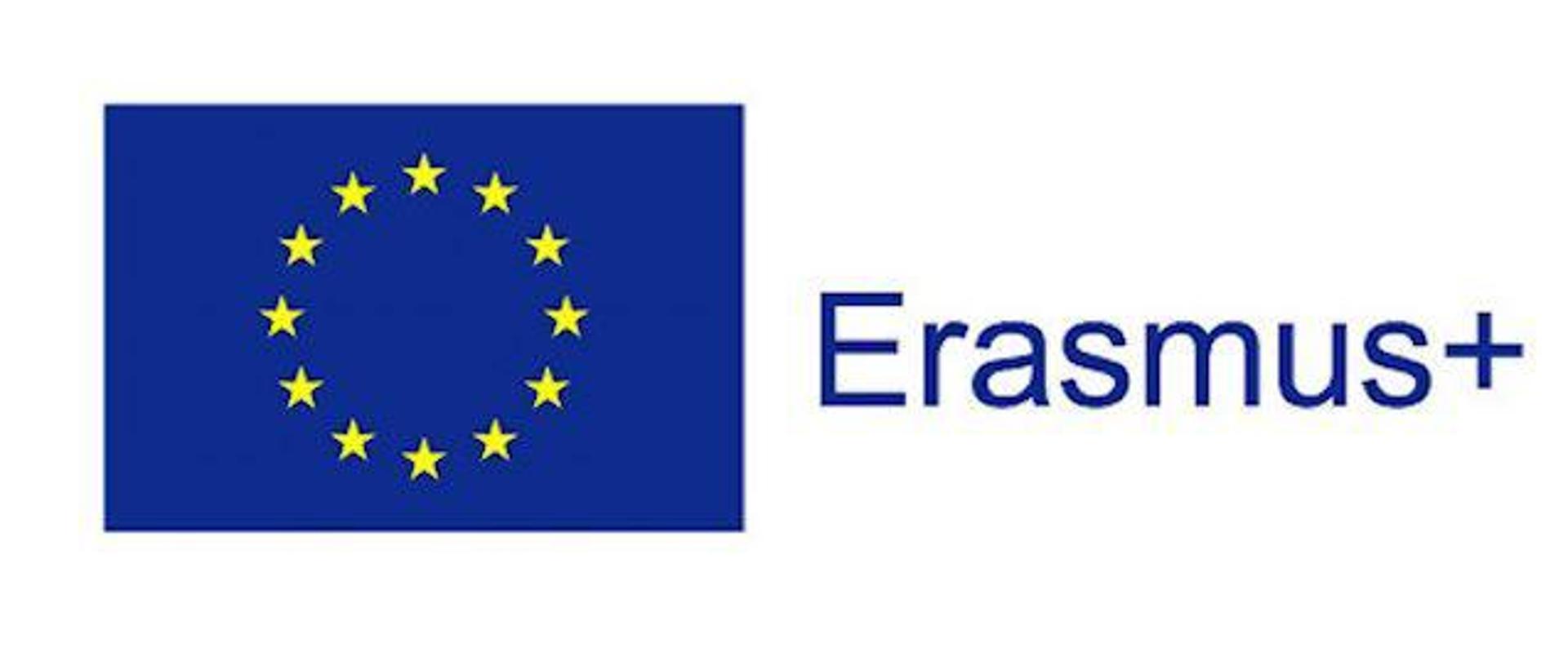 Flaga unii europejskiej i niebieskim kolorem napis erasmus+