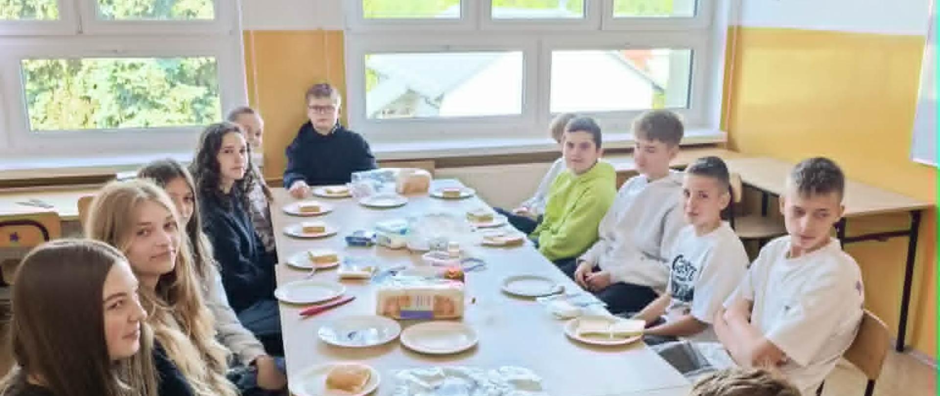 Uczniowie klasy 7