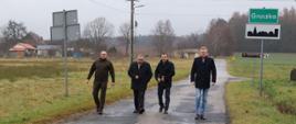 Wizyta starosty i członka zarządu na drogach powiatowych