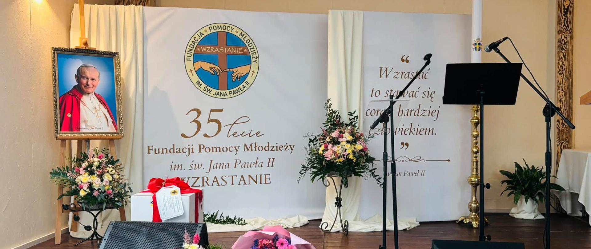 Obchody 35-lecia działalności Fundacji Pomocy Młodzieży im. św. Jana Pawła II „Wzrastanie”