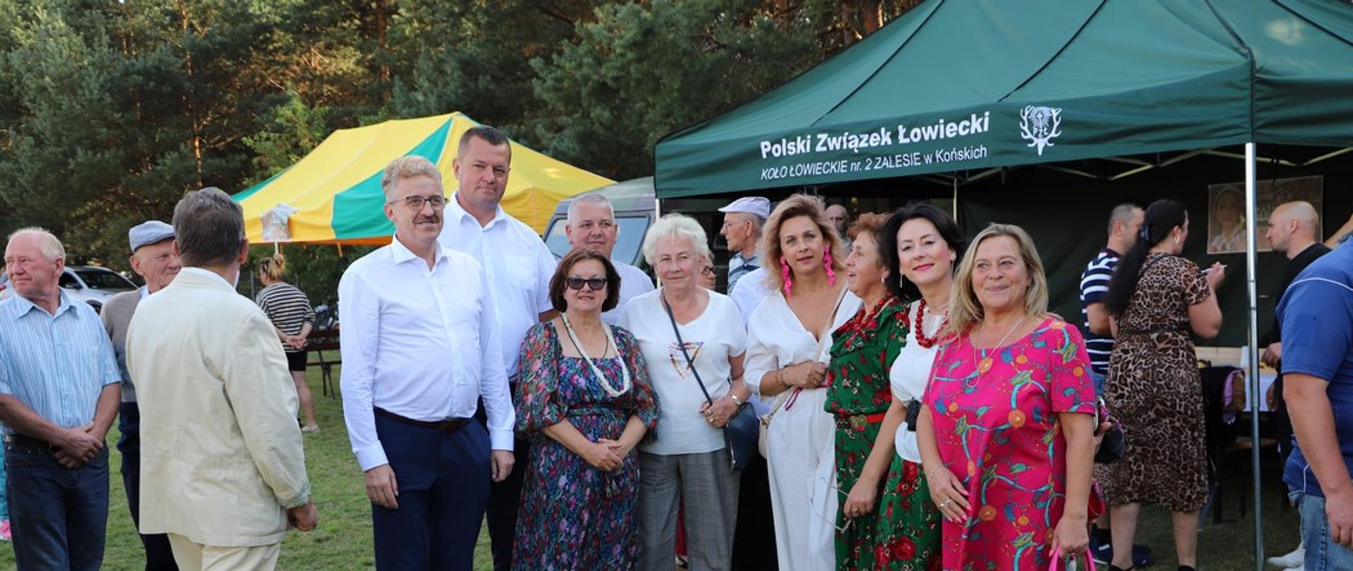 Pogodnie i smacznie na festynie w Gatnikach