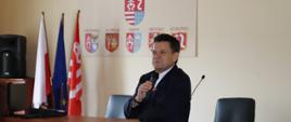 Spotkanie w ramach Ziemi Odrowążów z zarządem Klastra Przemysłowego dawnych terenów Centralnego Okręgu Przemysłowego im. Premiera Eugeniusza Kwiatkowskiego i przedstawicielem Fundacji „Rolnik Handluje”