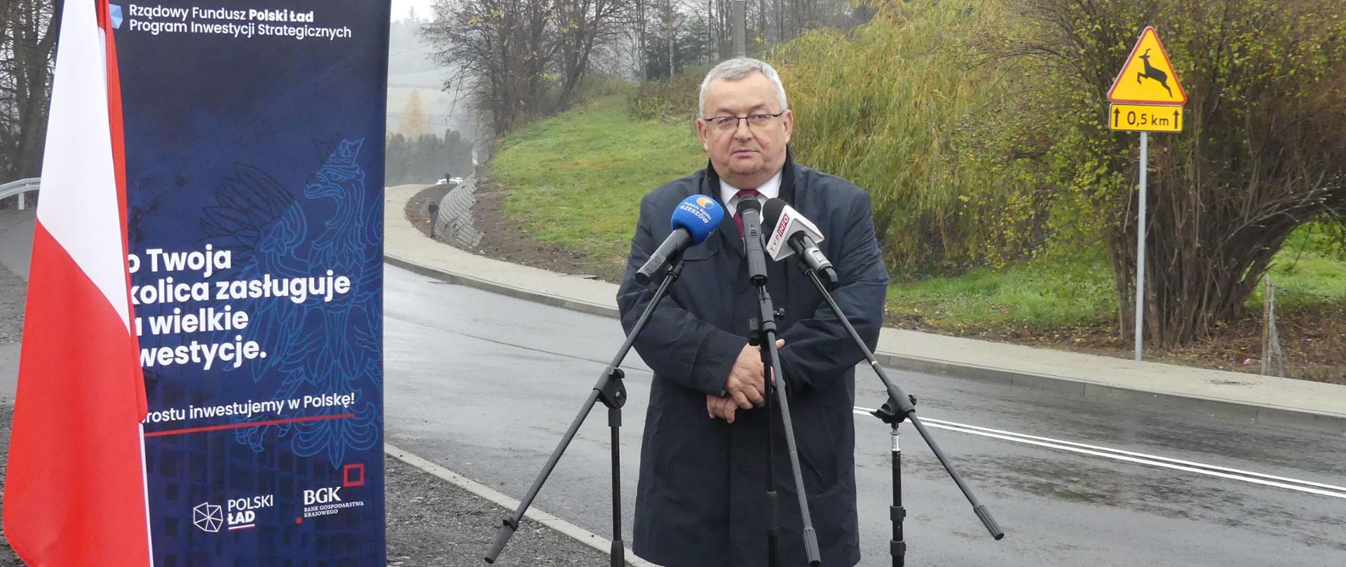Minister Infrastruktury Andrzej Adamczyk na uroczystym otwarciu zmodernizowanych dróg powiatowych!