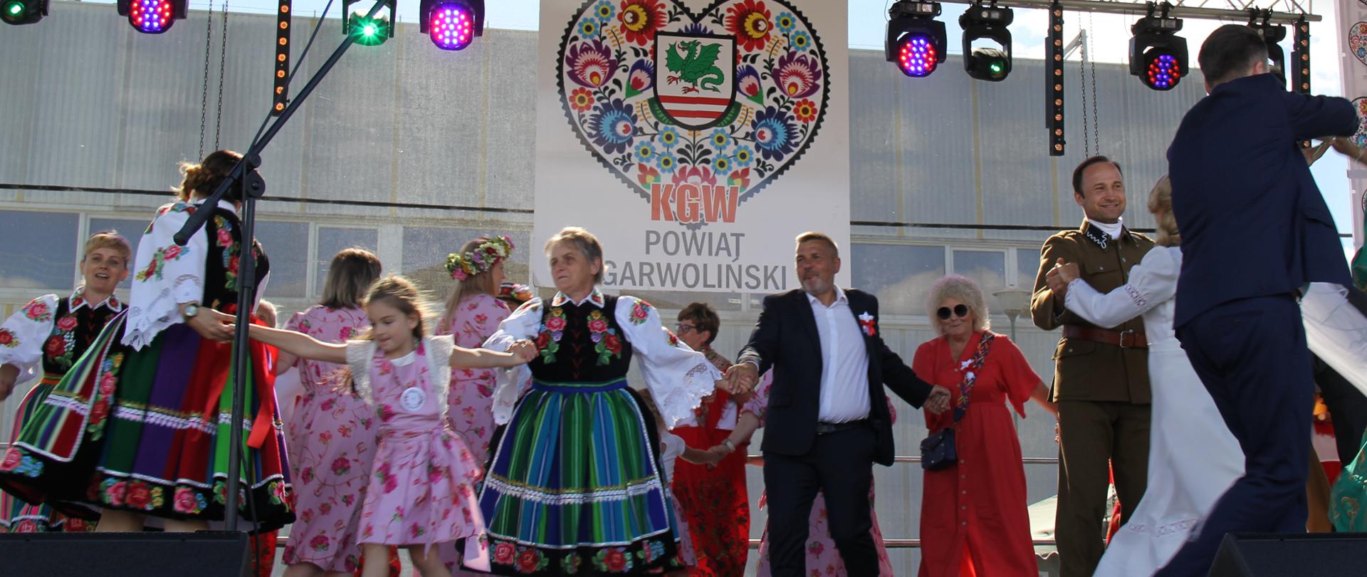 Przegląd muzyki ludowej w ramach Festiwalu Etnograficznego Powiatu Garwolińskiego, 7 sierpnia 2022 r. w Miętnem, fot. 2