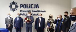 Zdjęcie grupowe uczestników uroczsytości