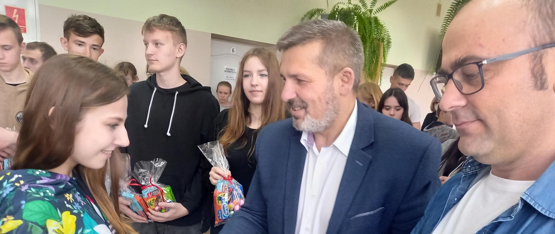 Wręczenie nagród dla zawodników turnieju 