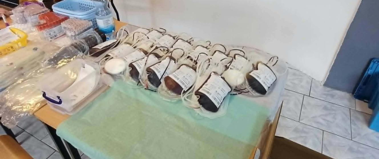 Młodzi krwiodawcy z Ostrowca Świętokrzyskiego oddali ponad 10 litrów krwi