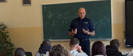 Spotkanie z Robertem Polakiem - przedstawicielem Komendy Powiatowej Policji w Jaśle
