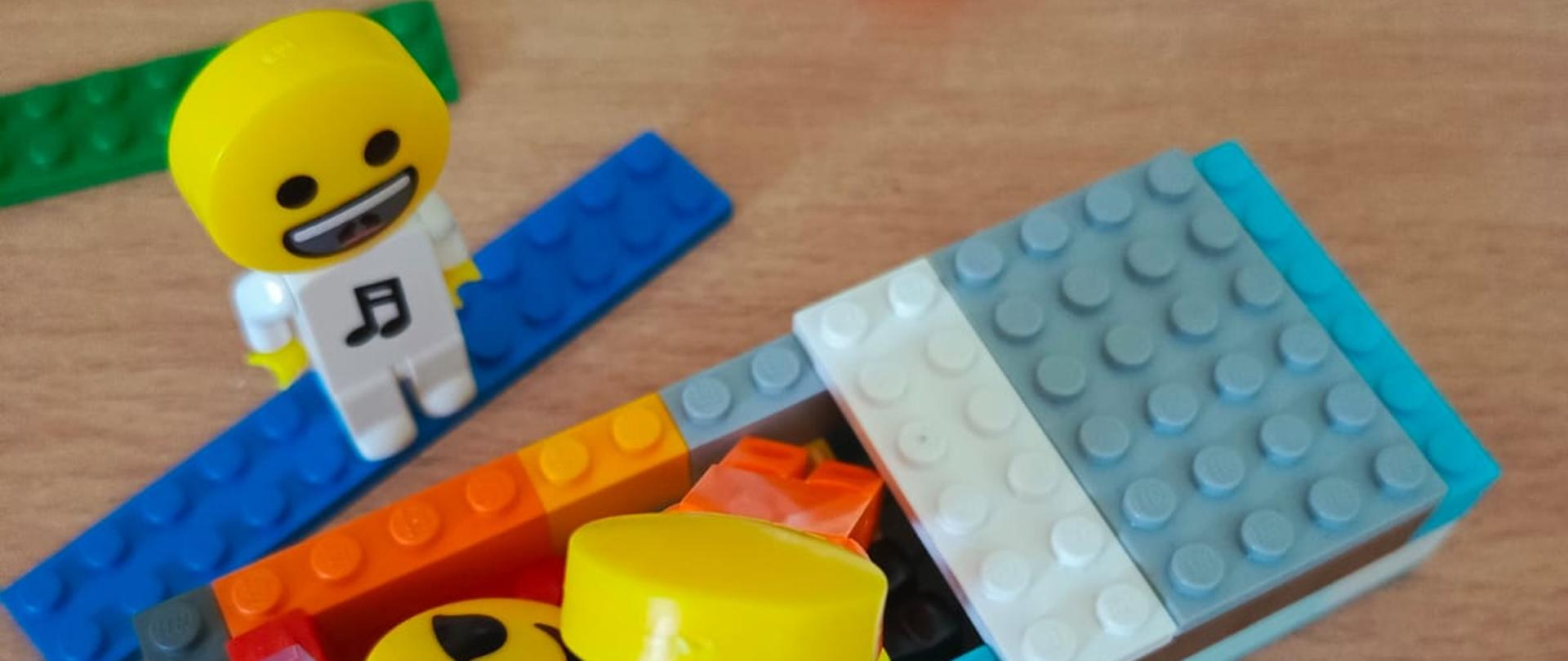 Wykorzystanie klocków LEGO 
