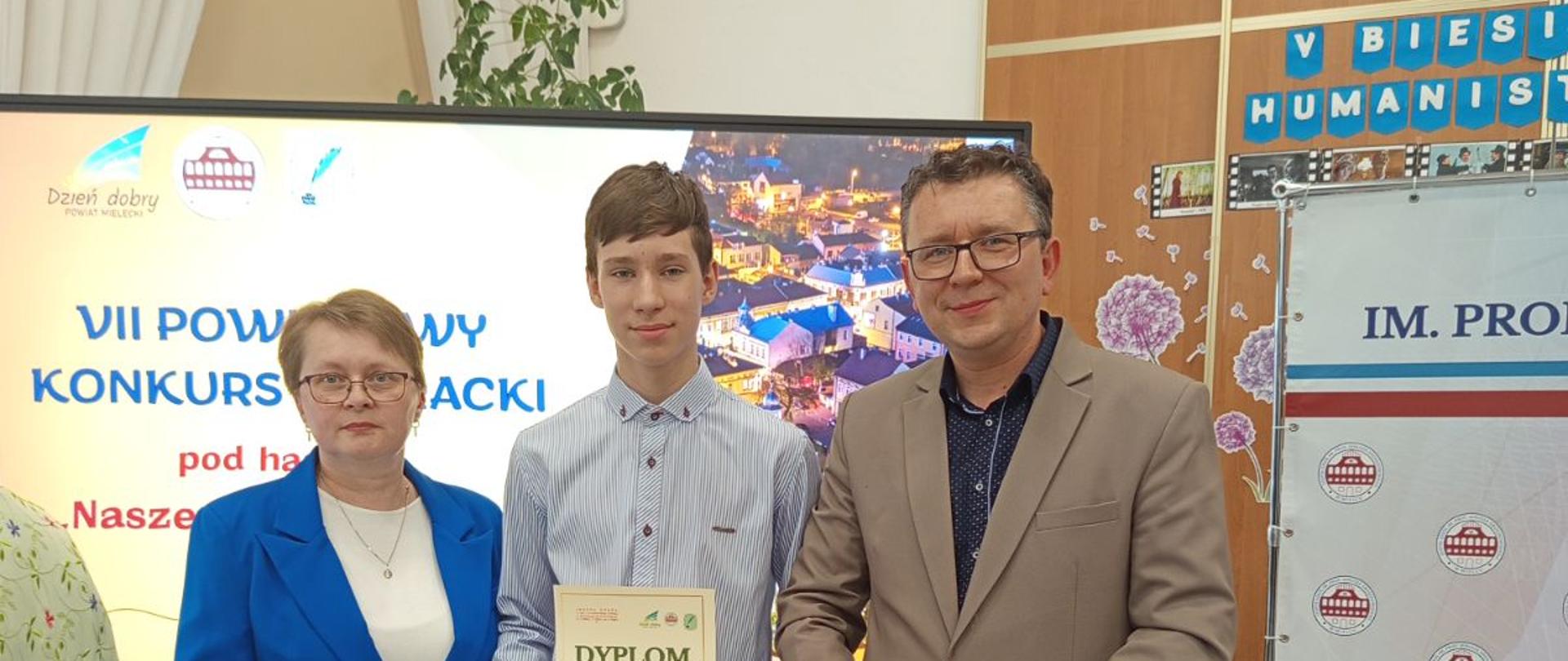 Rozdanie nagród w VII Powiatowym Konkursie Literackim pod hasłem „Nasze małe Ojczyzny”