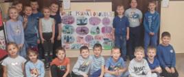 Klasa 1 a świętująca Dzień Praw Dziecka