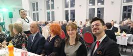 ZŁOTY JUBILEUSZ PAR MAŁŻEŃSKICH - BIESIADA PRZY STOŁACH