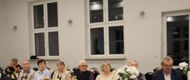 ZŁOTY JUBILEUSZ PAR MAŁŻEŃSKICH - Mieszkańcy przybyli na uroczystość