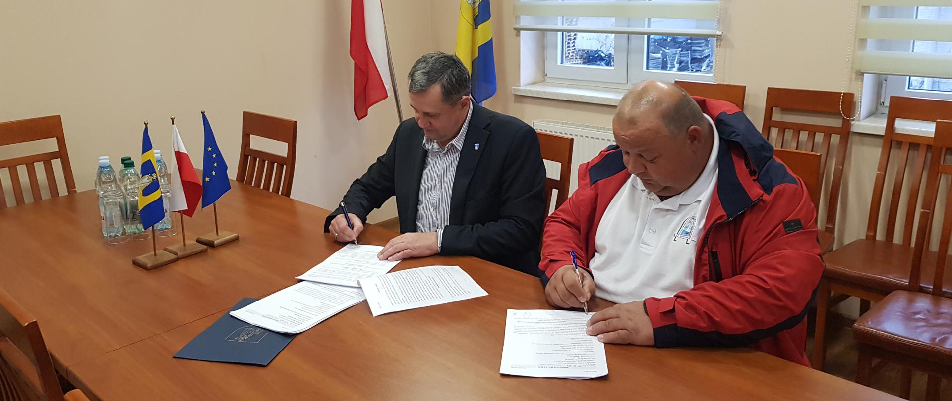 Podpisanie umowy na realizację zadania pn.: „ Zimowe trzymanie dróg w sezonie zimowy 2024/2025 ” - Raba Wyżna.