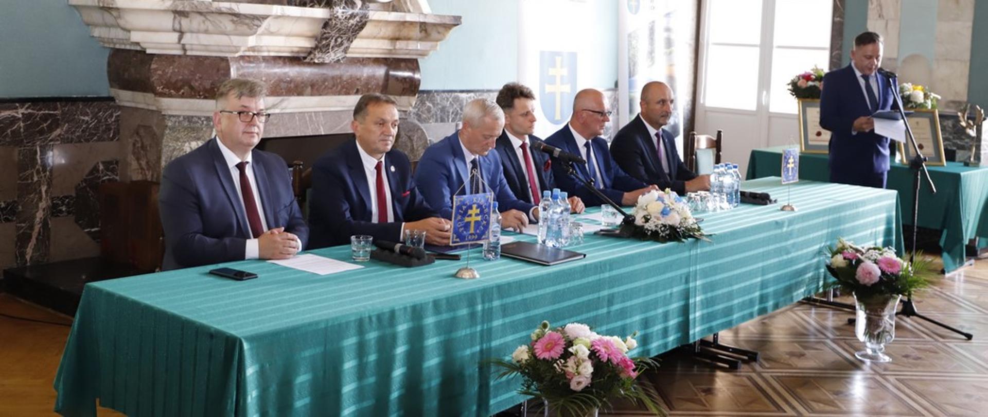 Ćwierć wieku powiatu kieleckiego