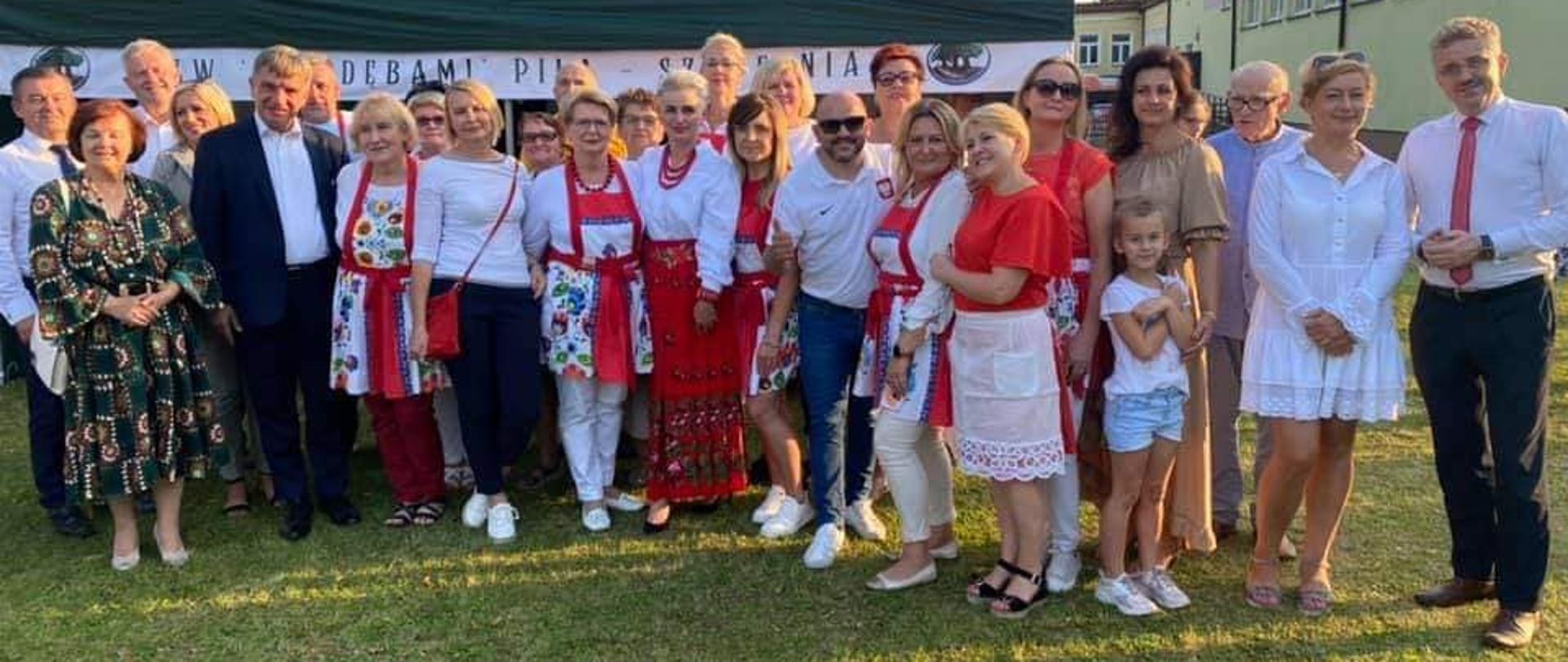 Szczepimy się "Pod Dębami"