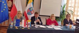 Konsultacje społeczne programu regionalnego Fundusze dla Świętokrzyskiego