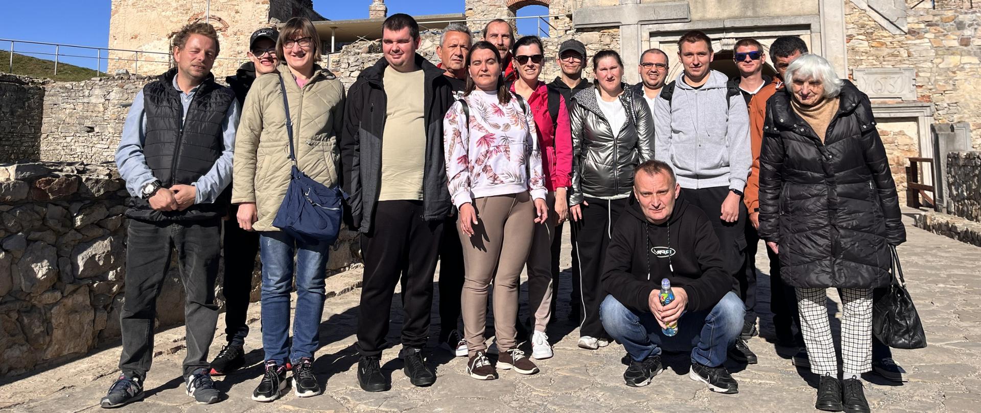 Zdjęcie grupowe uczestników wycieczki