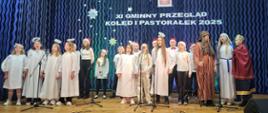 Uczniowie klas IV - VI na XI Gminnym Przeglądzie Kolęd I Pastorałek