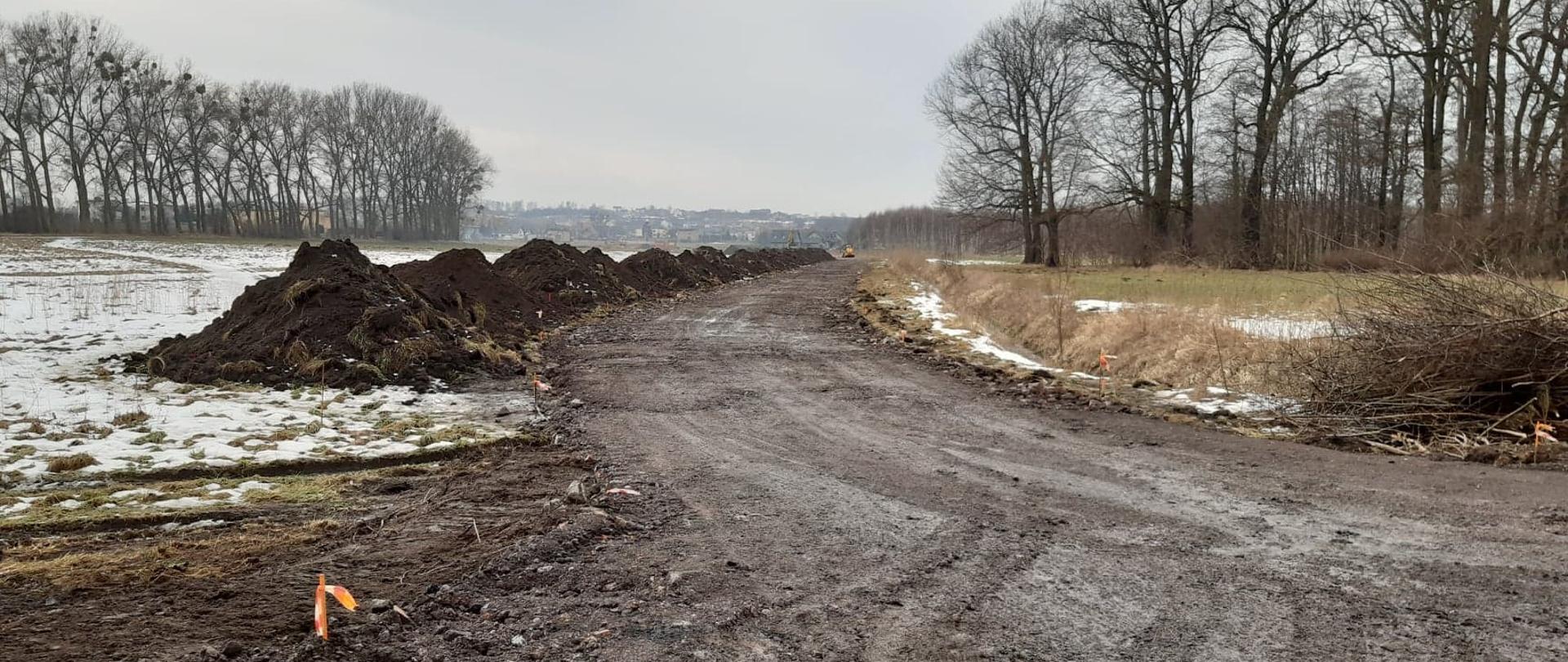 Droga techniczna przy ul. Wiosennej