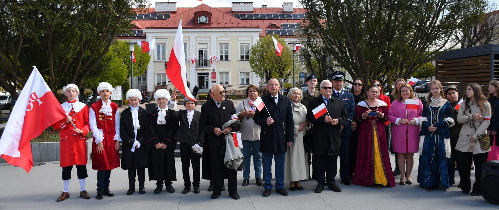 Uczestnicy korowodu