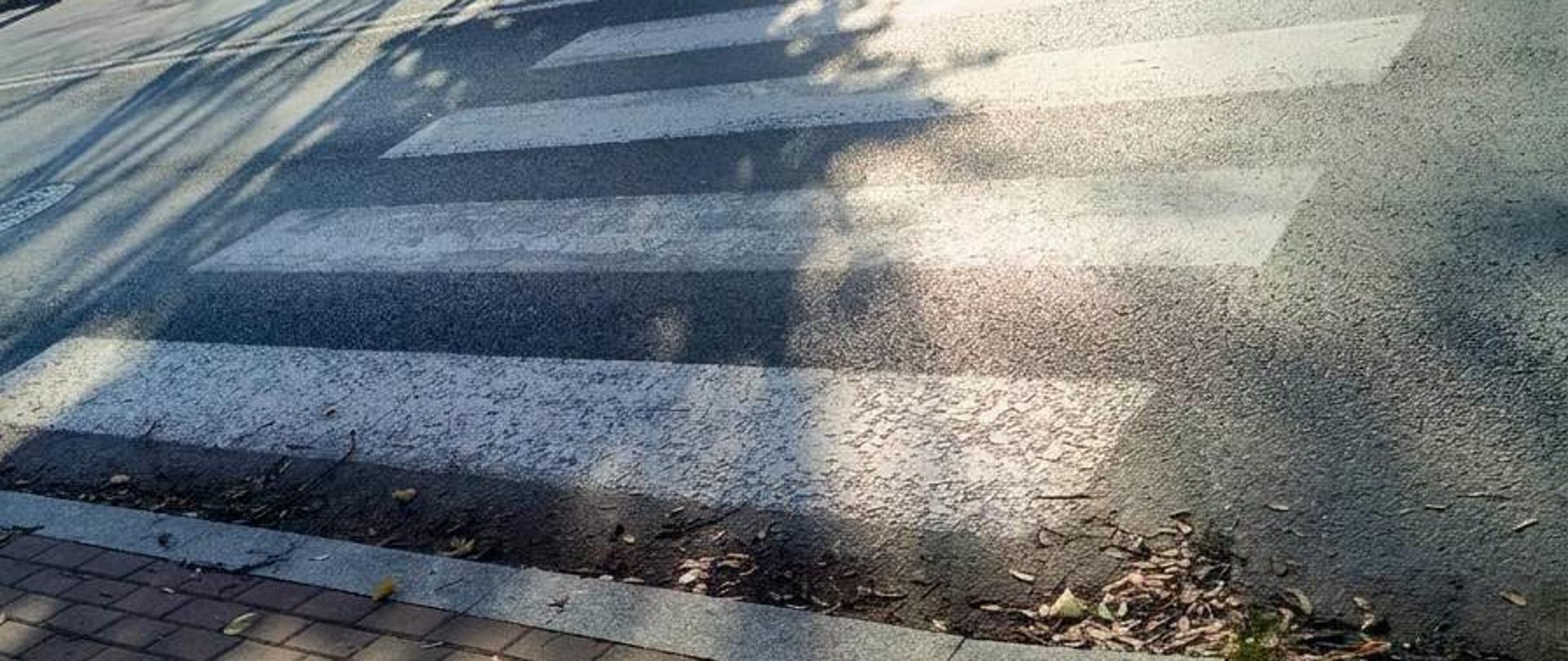Przejście dla pieszych na ul. Batorego