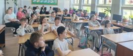 Spotkanie uczniów klas IV-VIII naszej szkoły z panią policjantką