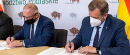 Starosta Hajnowski i Starosta Bielski podpisują porozumienie