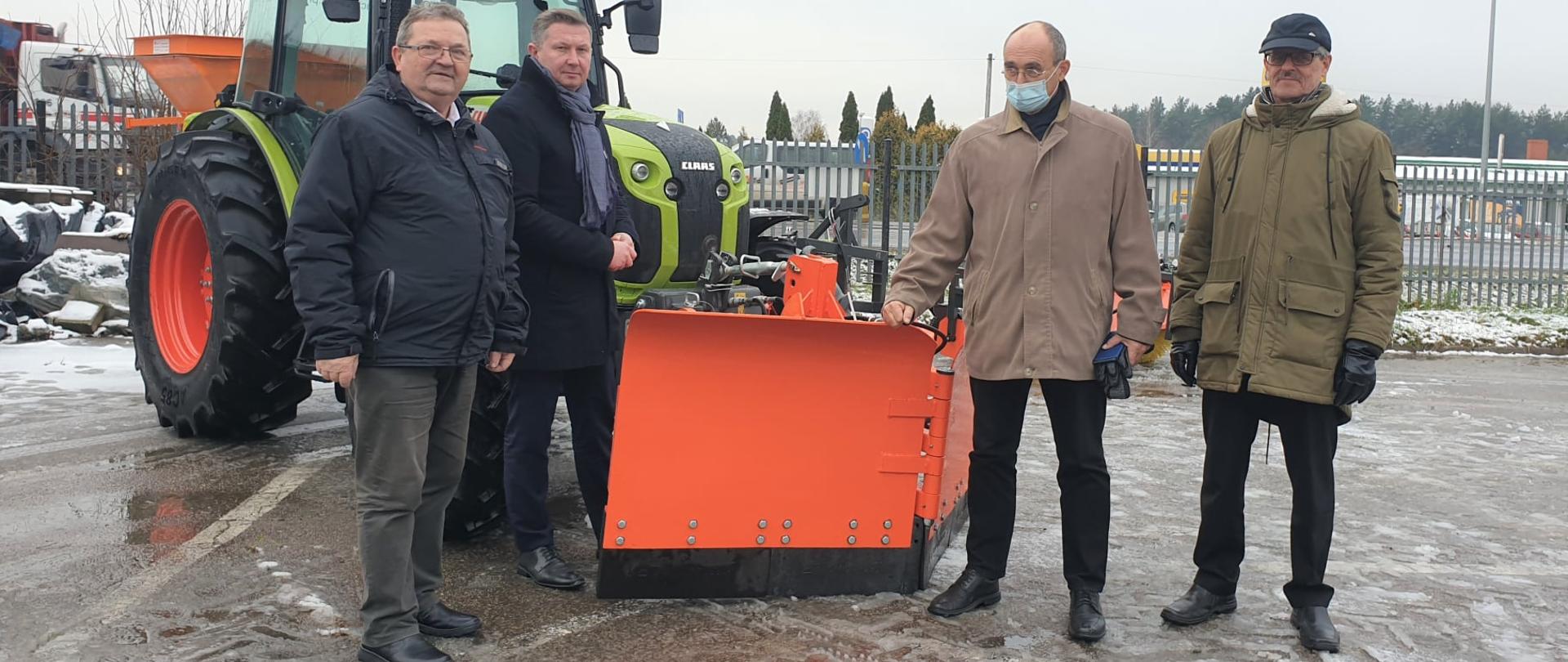 Odbiór nowych ciągników
