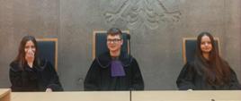 Ósmoklasiści na Ścieżce Prawa – Wycieczka do Sądu w Siedlcach