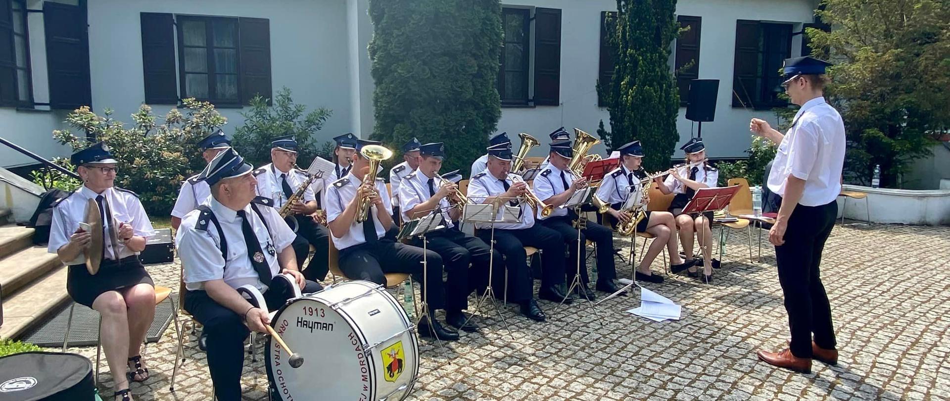 Powiatowy Dzień Strażaka w Domu Pracy Twórczej "Reymontówka" w Chlewiskach