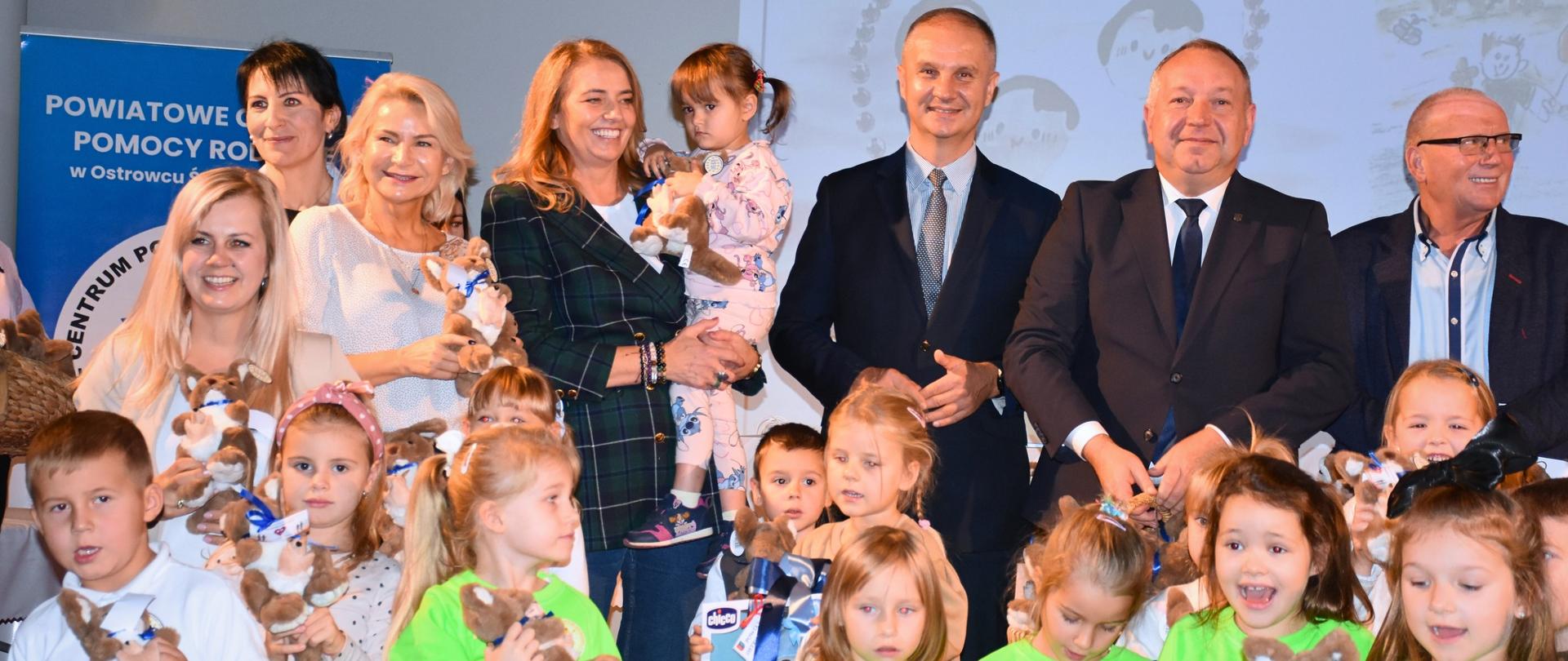 konkursu plastycznego „Daj nadzieję na lepsze jutro”