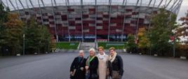Członkowie Klubu "Senior+" podczas Senioralii 2022 na stadionie PGE Narodowym 