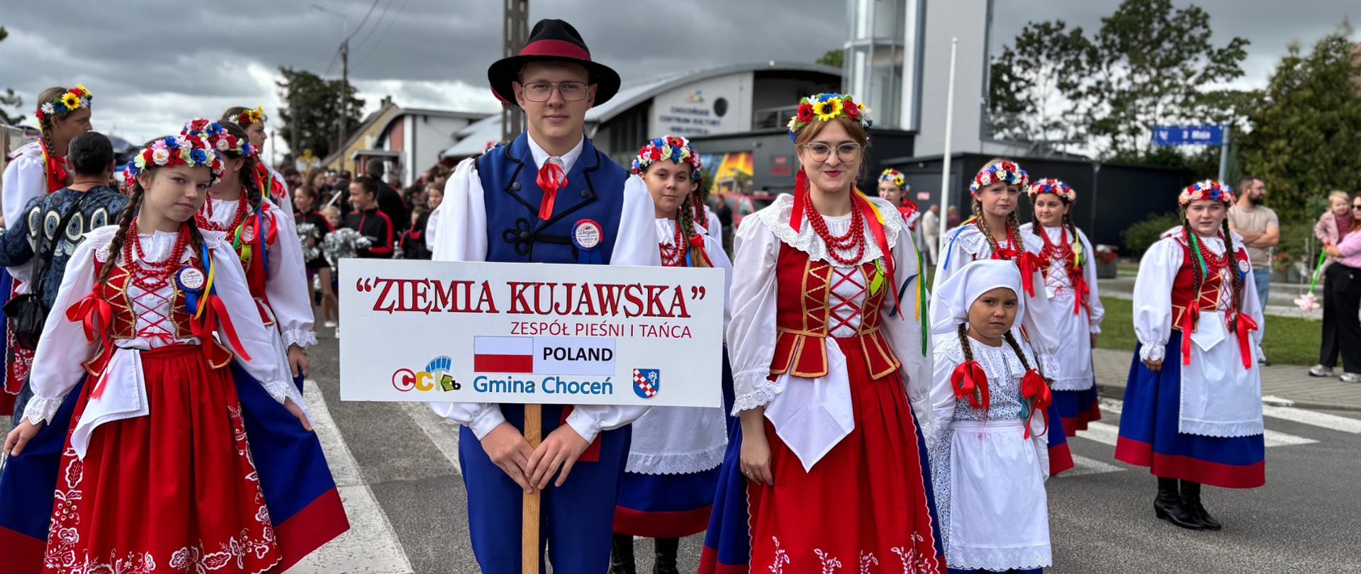 Powiatowo-Gminno-Parafialne Dożynki w Choceniu.
