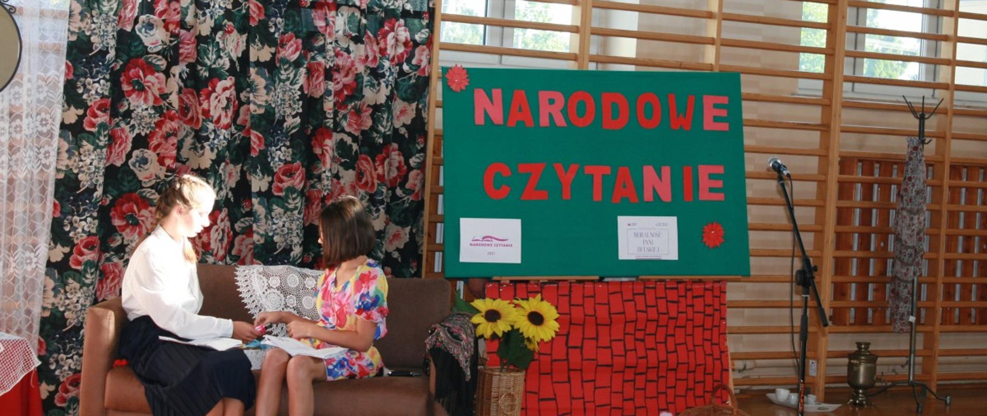 Narodowe czytanie w wykonaniu uczniów z Zespołu Szkół w Repkach