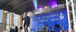 Zenek Martyniuk na rodzinnym festynie w Czermnie