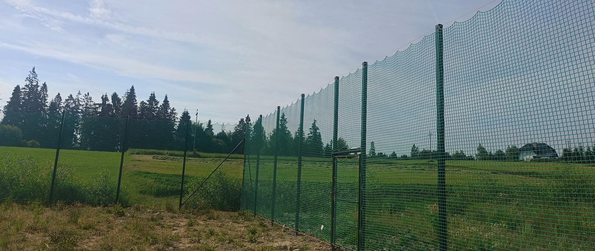 Ogrodzenie terenu w postaci piłkochwytu