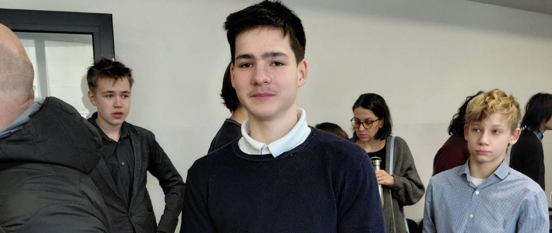 Piotr Mendyk podczas Wojewódzkiego Konkursu Matematycznego.