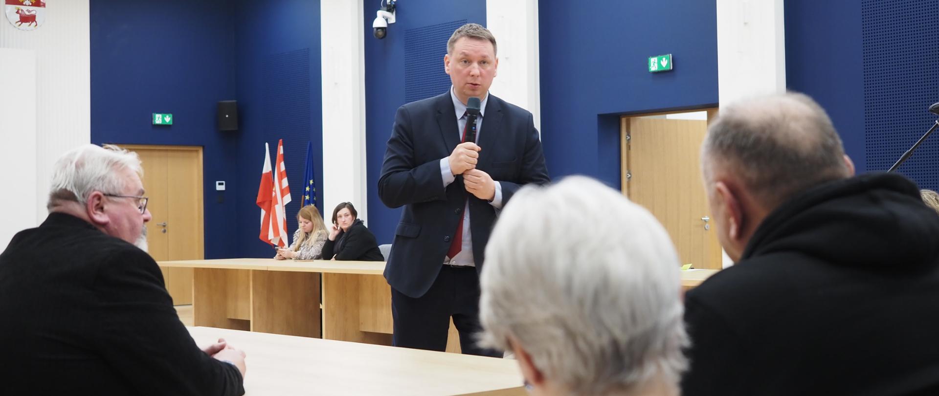 Spotkanie wiceministra ds. społeczeństwa obywatelskiego Marka Krawczyka z organizacjami pozarządowymi z terenu powiatu bielskiego