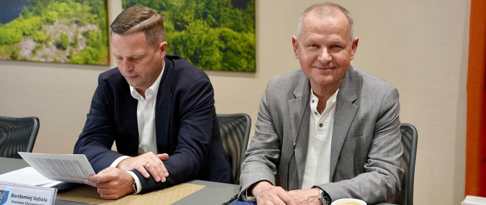 Starosta Dąbrowski i Starosta Chrzanowski uczestniczą w konwencie