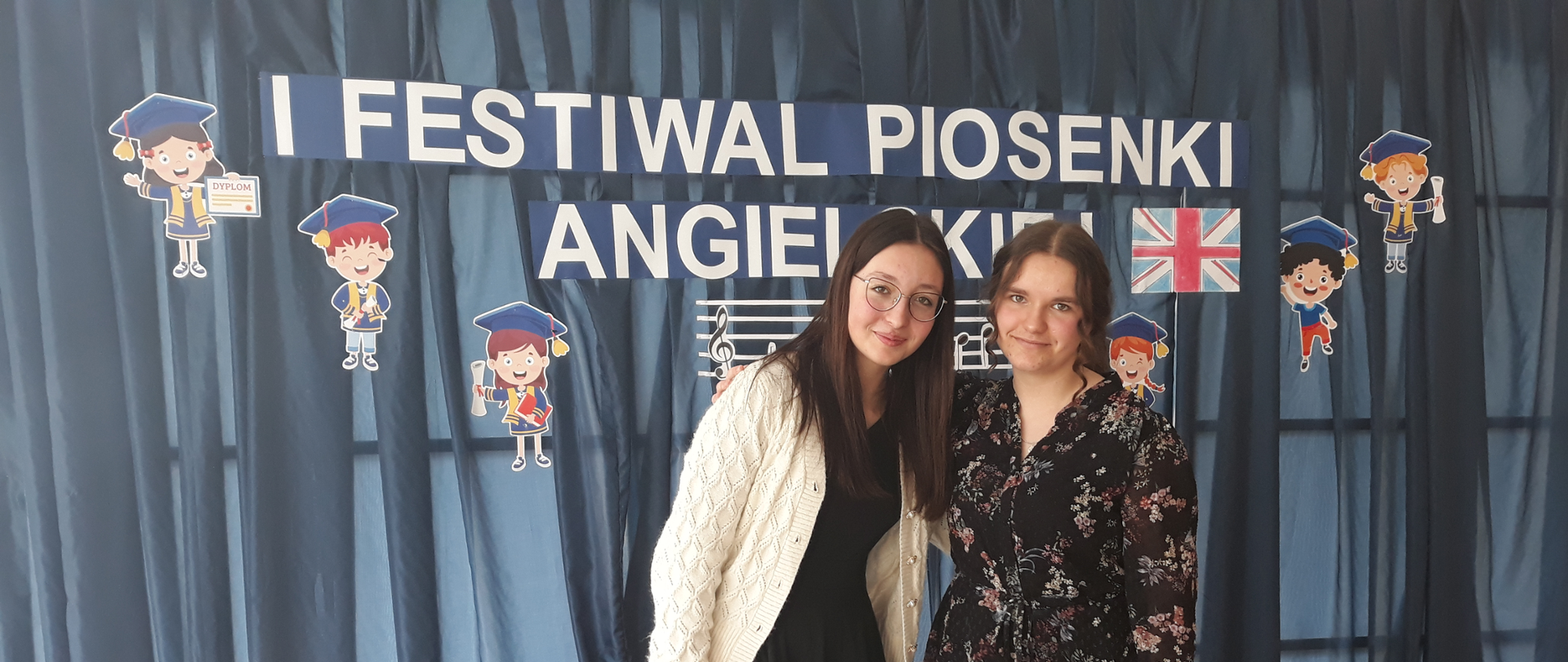 Zosia_i_Lena_na_I_Festiwalu_Piosenki_Angielskiej