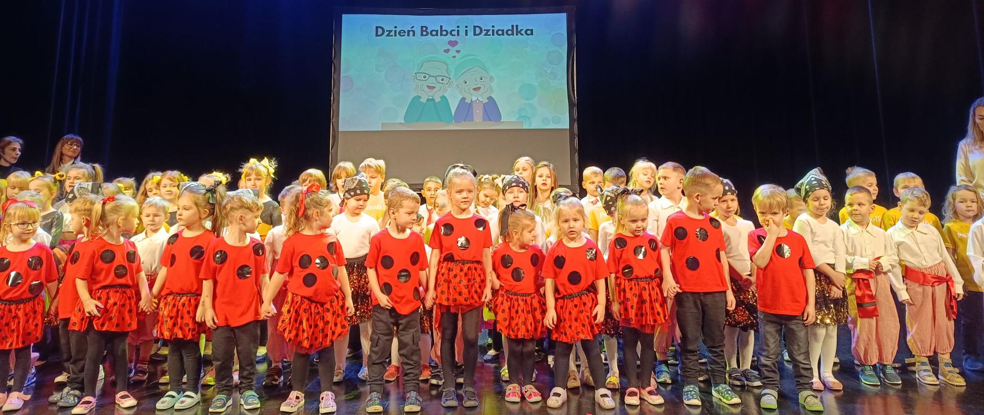 Dzień Babci i Dziadka w Przedszkolu nr 5 "Wesołe Kredki"