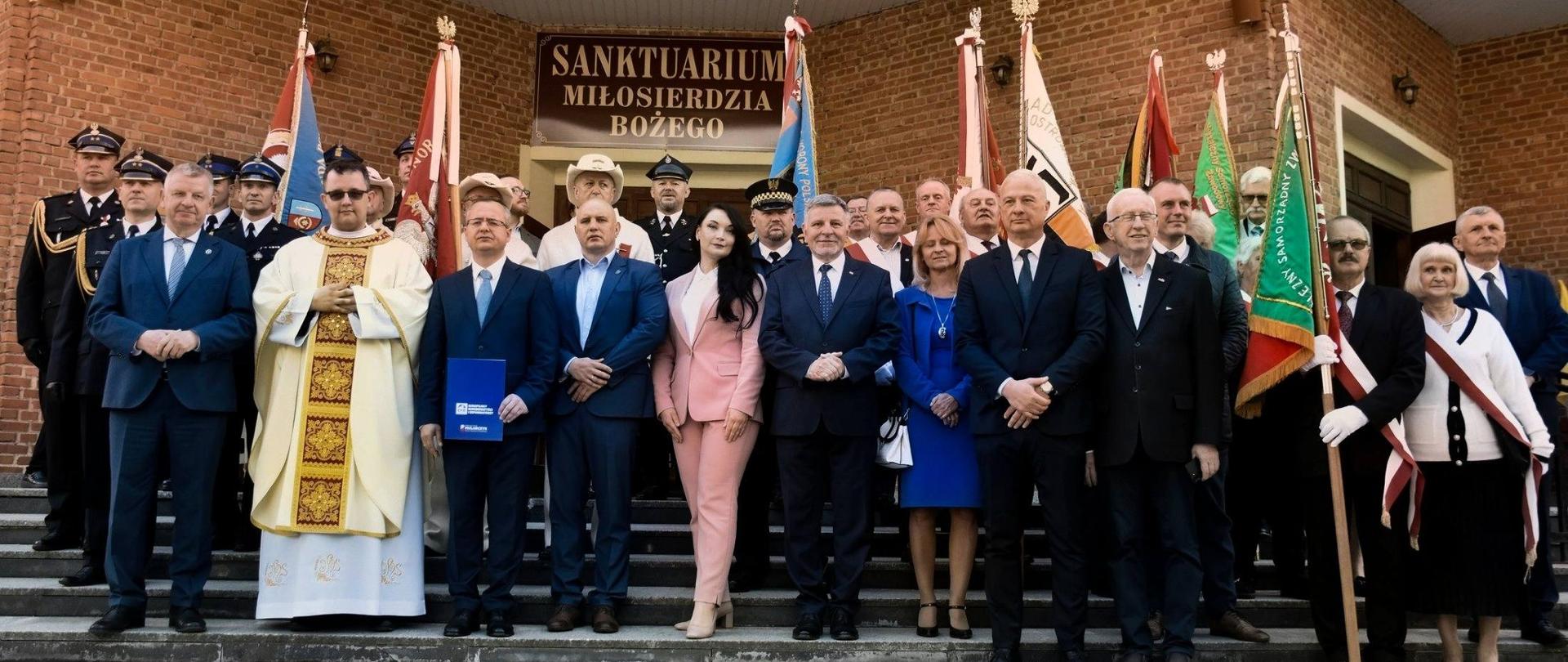 Tradycja wpisana w charakter regionu – ostrowieccy hutnicy uczcili pamięć św. Floriana