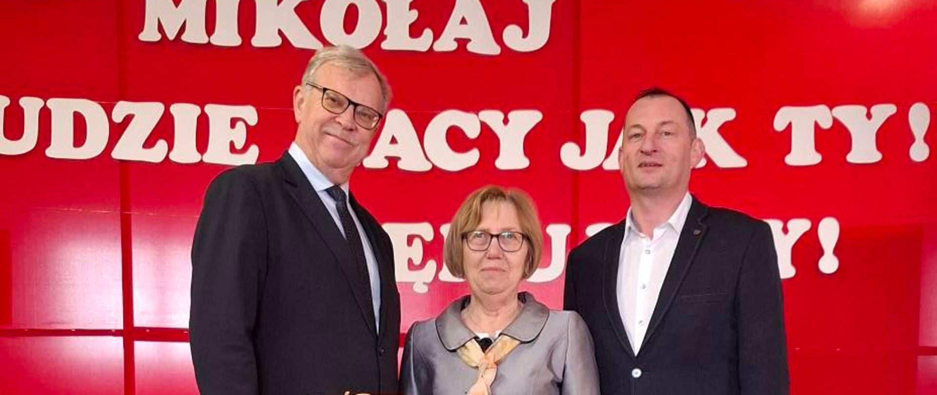 Wsparcie dla podopiecznych Fundacji Podkarpackiego Hospicjum dla Dzieci „Mikołaj to ludzie tacy jak Ty”