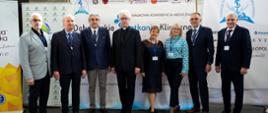 Zdjęcie grupowe uczestników konferencji