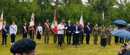 Uroczystość pod pomnikiem w Białobrzegach w hołdzie Sybirakom oraz Żołnierzom Wojska Polskiego walczącym od 1 IX 1939 r. z Niemcami i od 17 IX 1939 r. z ZSRR 