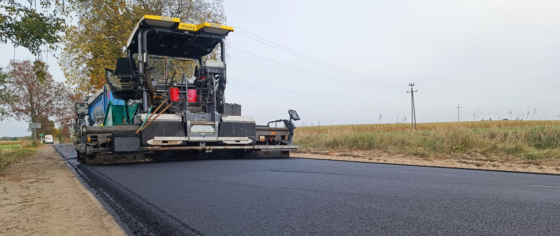 Realizacja zadania pn. „Przebudowa drogi powiatowej nr 3908W w miejscowości Kurowice i Kurowice Kolonia”