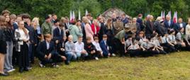 Uroczystość pod pomnikiem w Białobrzegach w hołdzie Sybirakom oraz Żołnierzom Wojska Polskiego walczącym od 1 IX 1939 r. z Niemcami i od 17 IX 1939 r. z ZSRR 