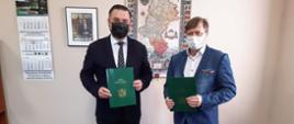 Podpisywanie umowy przez wójta