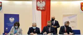 Podpisywanie umów na inwestycje drogowe z RFRD
